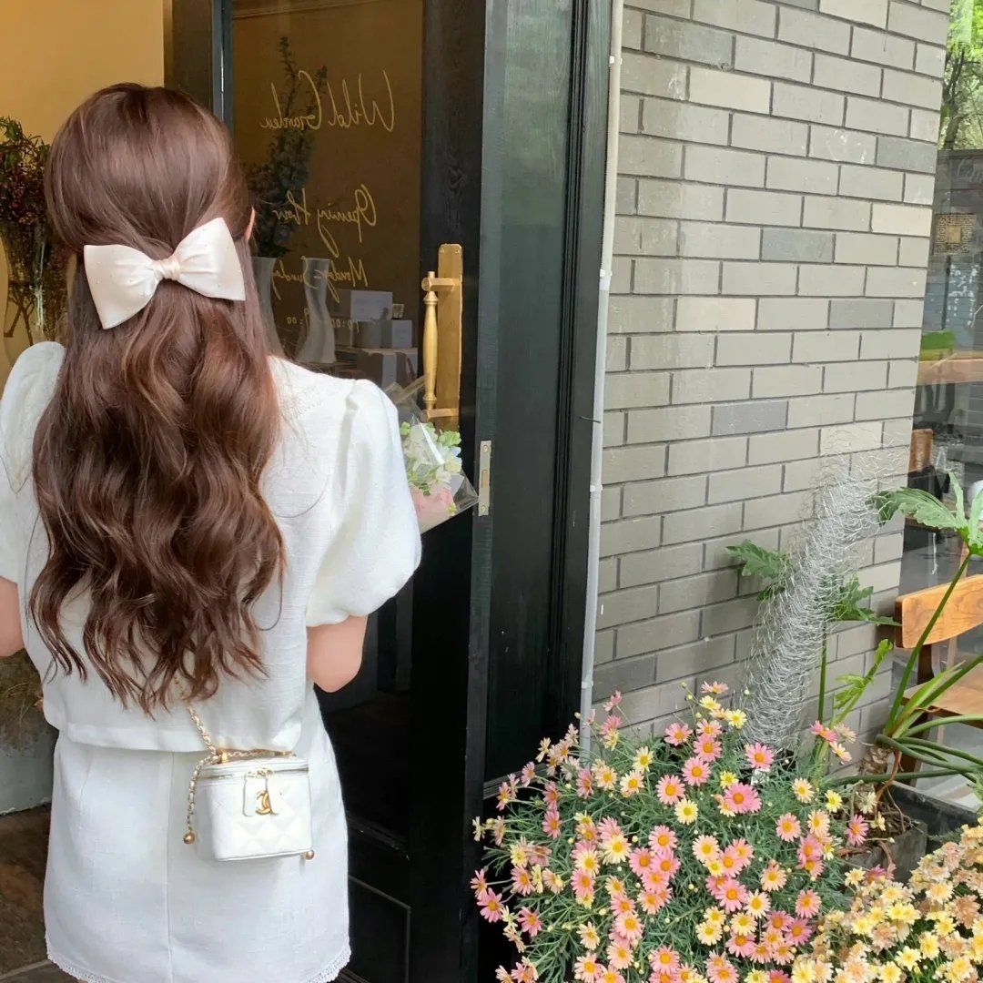 中年女性